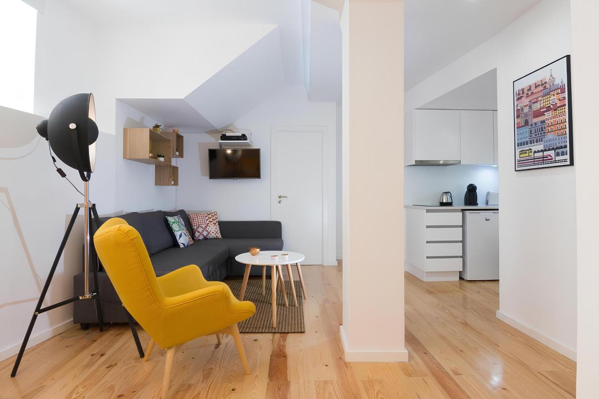 شقة Casa Do Castelo 1- Work Or Relax In The Historic Heart Of Lisbon! المظهر الخارجي الصورة