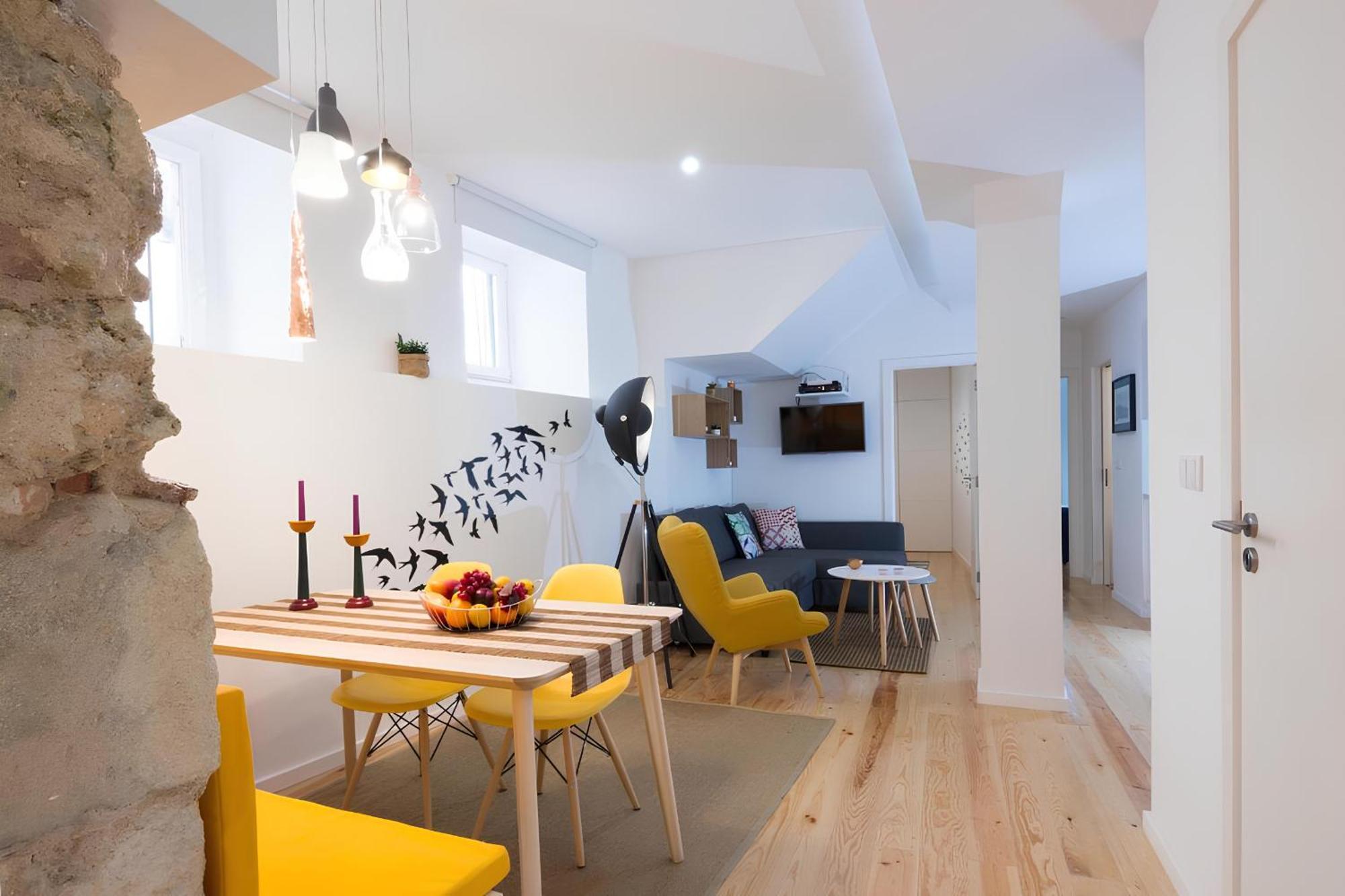 شقة Casa Do Castelo 1- Work Or Relax In The Historic Heart Of Lisbon! المظهر الخارجي الصورة